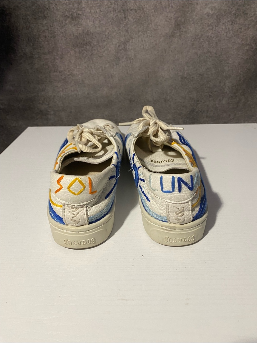 Soludos Leather Embroidered Sol Y Luna Sun Moon Low Top Sneakers Womens Size 8.5 - Picture 2 of 8